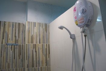 Hotel Capsule Suratthani Surat Thani Buitenkant foto